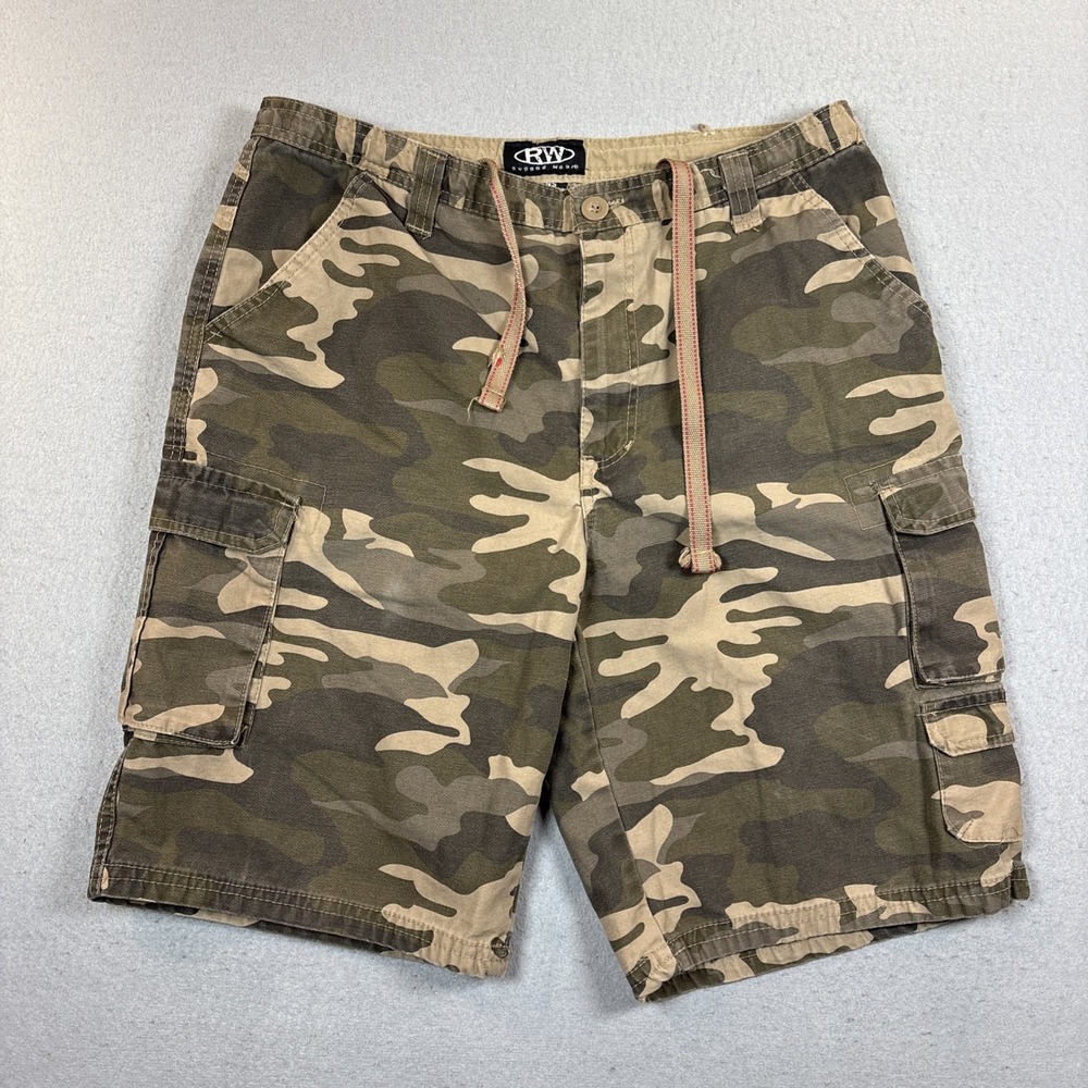 RW Rugged Wear Men's Shorts Size 36 Camo Cargo Outdoor Hiking Camouflage 10"